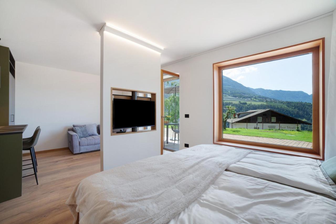 Alivo Living Apartment Olivia Rifiano Luaran gambar
